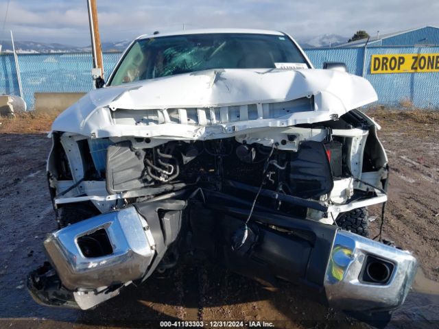 5TFDY5F16JX743584 Toyota Tundra Sr5 5.7l V8