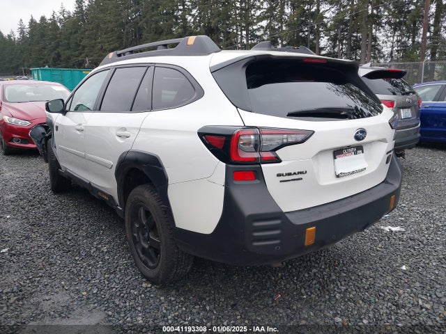 4S4BTGUD9N3182370 Subaru Outback Wilderness