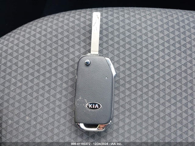 KIA Soul X-line 2020 KNDJ23AU8L7041201 Image 11
