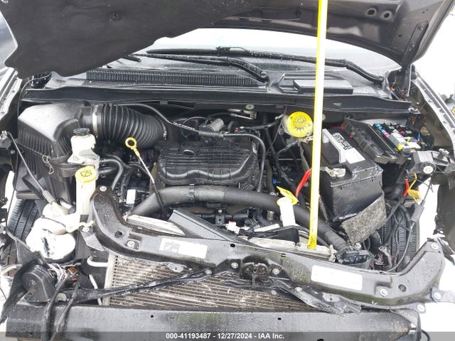 2C4RDGBG0KR806105 Dodge Grand Caravan Se 35th Anniversary Edition