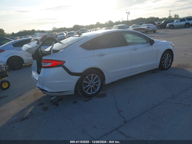 Ford FUSION SE 2017 3FA6P0H7XHR416839 Image 4