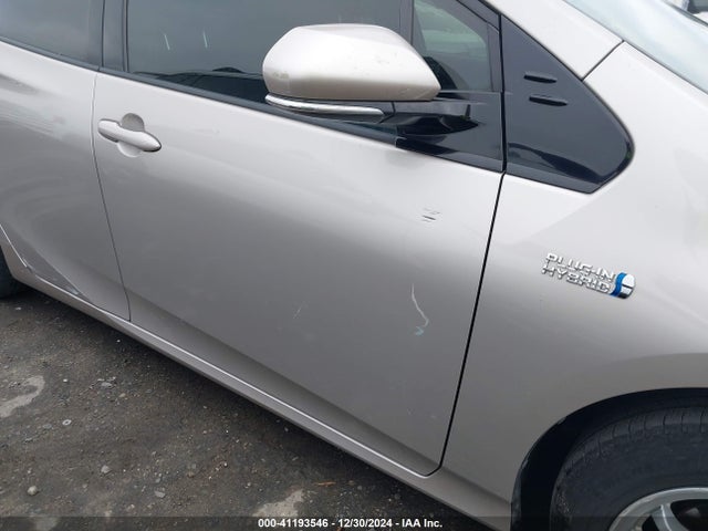 Toyota Prius Prime Advanced 2017 JTDKARFP1H3021612 Image 18