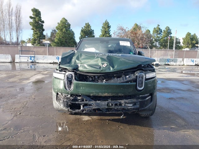 Rivian R1t Adventure 2022 7FCTGAAA8NN008972 Image 13