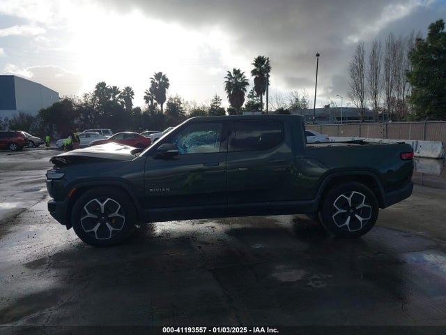 Rivian R1t Adventure 2022 7FCTGAAA8NN008972 Image 15