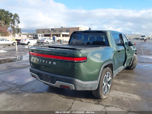 Rivian R1t Adventure 2022 7FCTGAAA8NN008972 Image 4