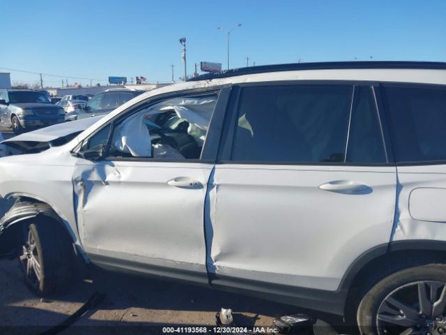 5FNYF6H38NB099307 Honda Pilot Awd Sport