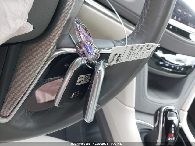 2022 CADILLAC XT5 1GYKNCRS2NZ135669 Photo 10