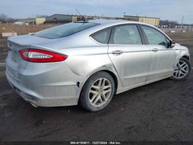 1FA6P0H79G5106750 Ford FUSION SE