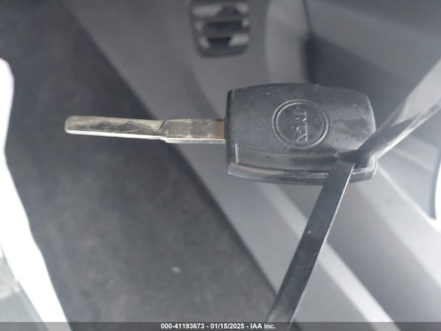 1FA6P0H76F5103965 Ford FUSION SE