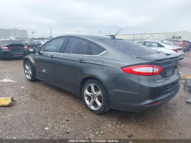 1FA6P0H76F5103965 Ford FUSION SE