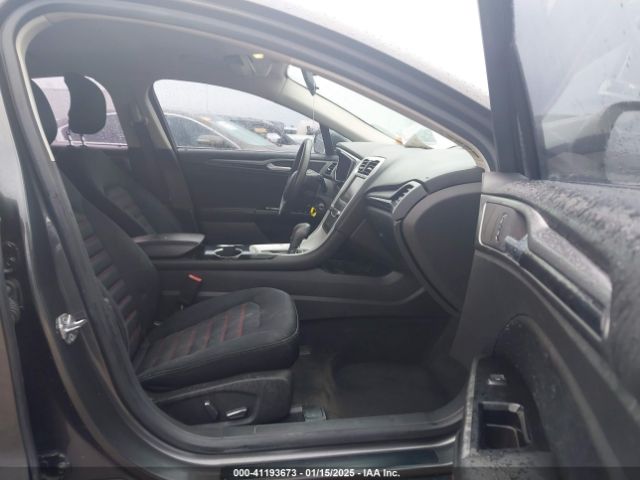 1FA6P0H76F5103965 Ford FUSION SE