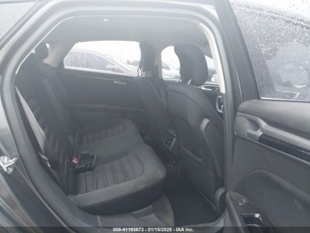 1FA6P0H76F5103965 Ford FUSION SE