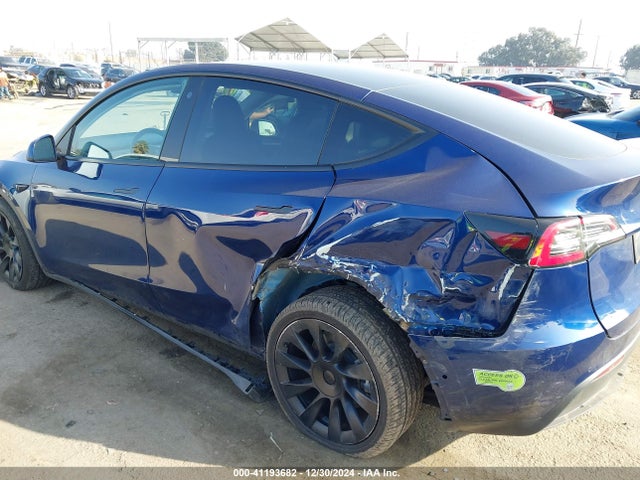 2022 TESLA MODEL Y 7SAYGAEE8NF547022 Photo 5