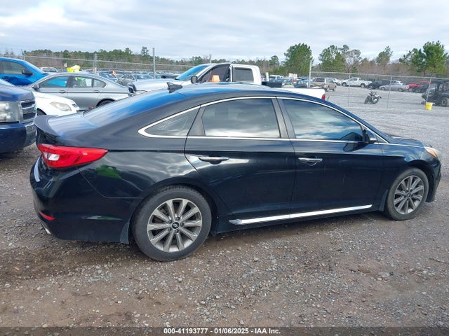 Hyundai Sonata Limited 2016 5NPE34AF6GH410841 Image 12