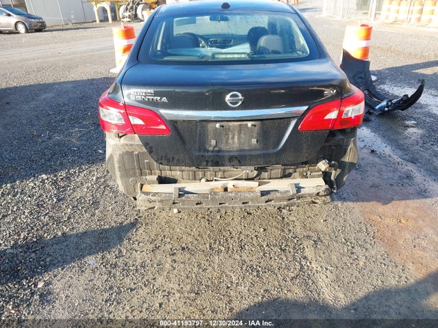 41193797 :رقم المزاد ، 3N1AB7AP7HL670388 vin ، 2017 Nissan Sentra Sv مزاد بيع