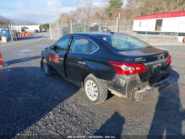 41193797 :رقم المزاد ، 3N1AB7AP7HL670388 vin ، 2017 Nissan Sentra Sv مزاد بيع