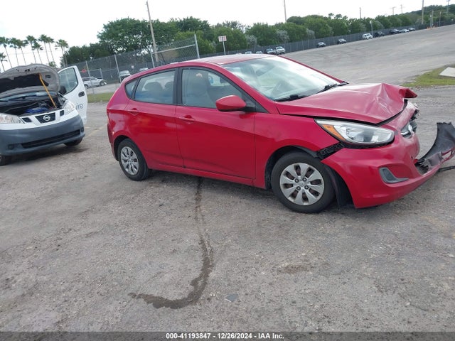 Hyundai ACCENT SE 2017 KMHCT5AE8HU319951 Image 1
