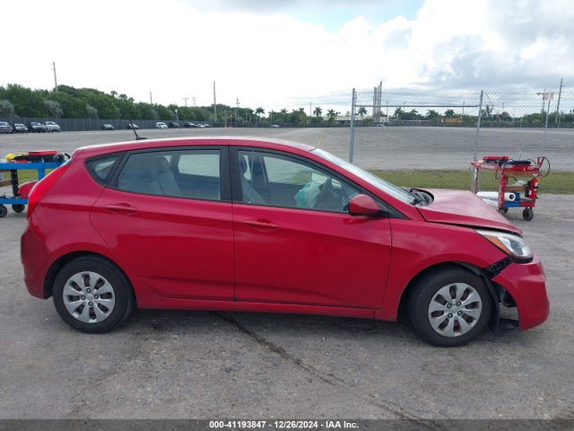Hyundai ACCENT SE 2017 KMHCT5AE8HU319951 Image 13