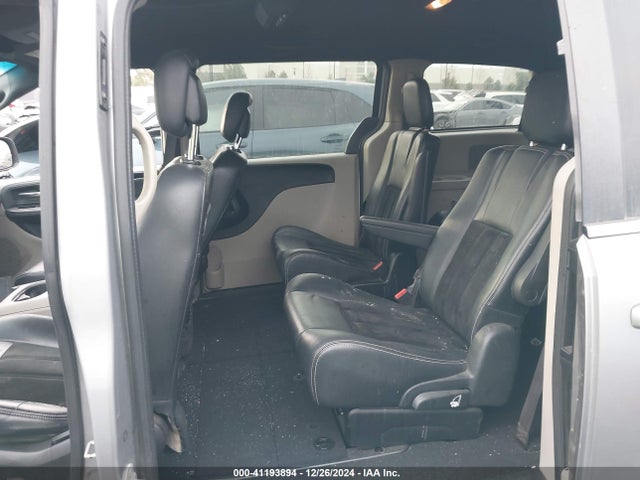 2C4RDGCG5HR677575 Dodge Grand Caravan Sxt