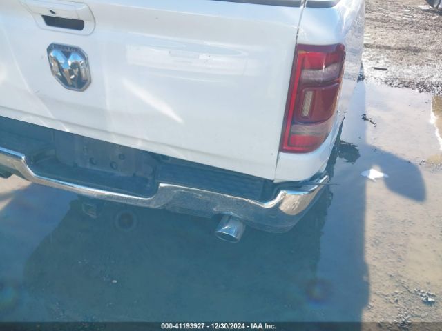1C6RREJT6PN650393 RAM 1500 Laramie  4x2 5'7 Box