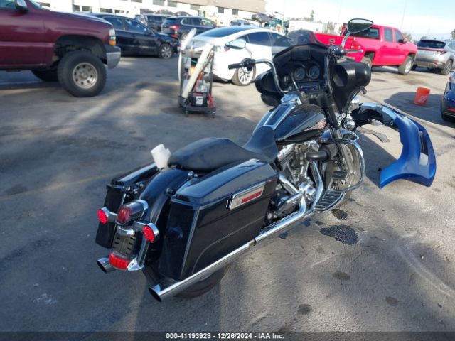 2010 HARLEY-DAVIDSON FLHTC 1HD1FF43XAB638738 Photo 3