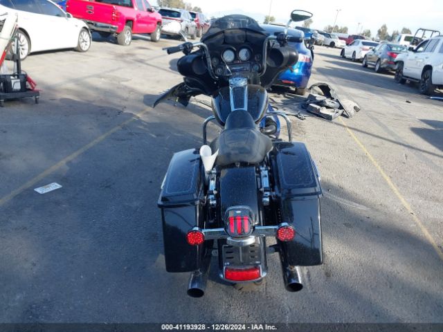2010 HARLEY-DAVIDSON FLHTC 1HD1FF43XAB638738 Photo 5