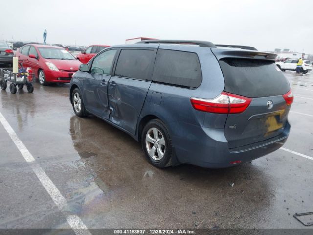 5TDKZ3DC4HS828100 Toyota Sienna Le 8 Passenger