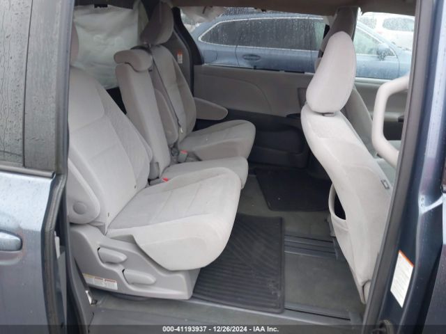 5TDKZ3DC4HS828100 Toyota Sienna Le 8 Passenger