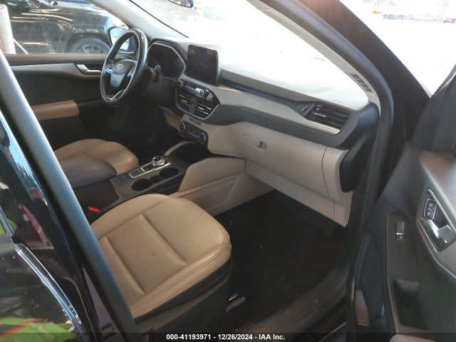 1FMCU9BZ3LUB14195 Ford Escape Se Sport Hybrid