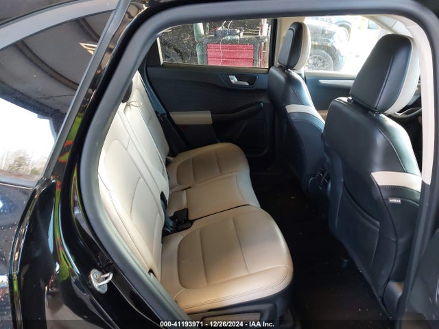 1FMCU9BZ3LUB14195 Ford Escape Se Sport Hybrid