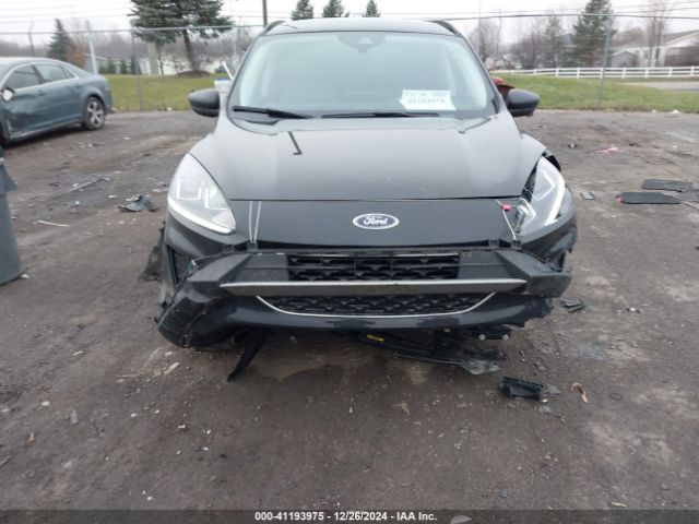 1FMCU9G63NUA99098 Ford ESCAPE SE