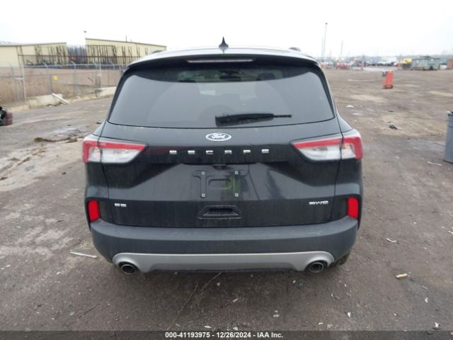 1FMCU9G63NUA99098 Ford ESCAPE SE