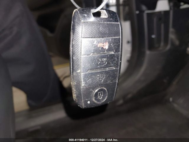 KNDPNCACXK7588297 KIA Sportage Ex