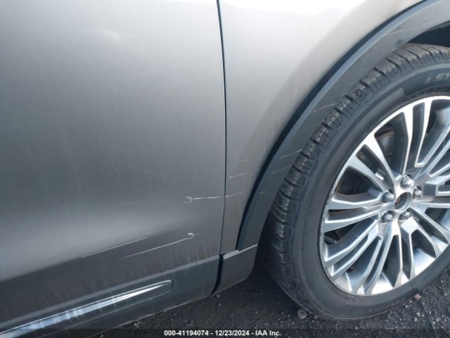 2LMTJ8LR9GBL56099 Lincoln Mkx Reserve