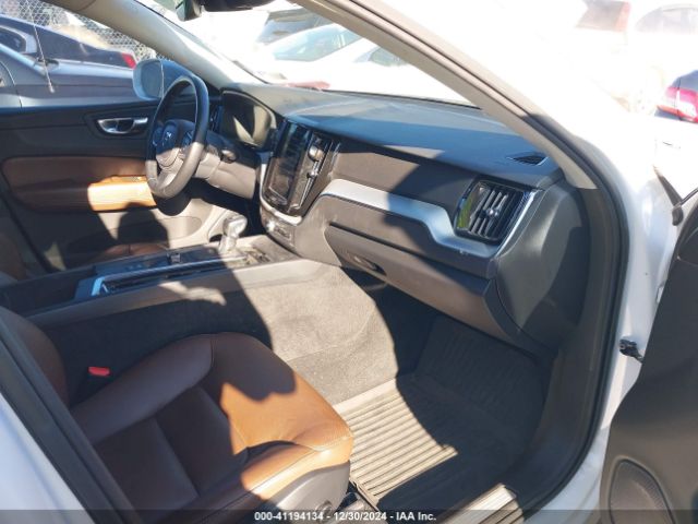 YV4A22RK8J1004594 Volvo Xc60 T6 Momentum