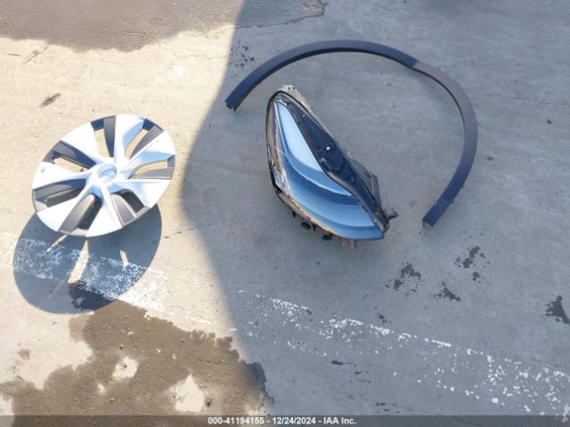 7SAYGDEE9RF071001 Tesla Model Y Long Range Dual Motor All-wheel Drive