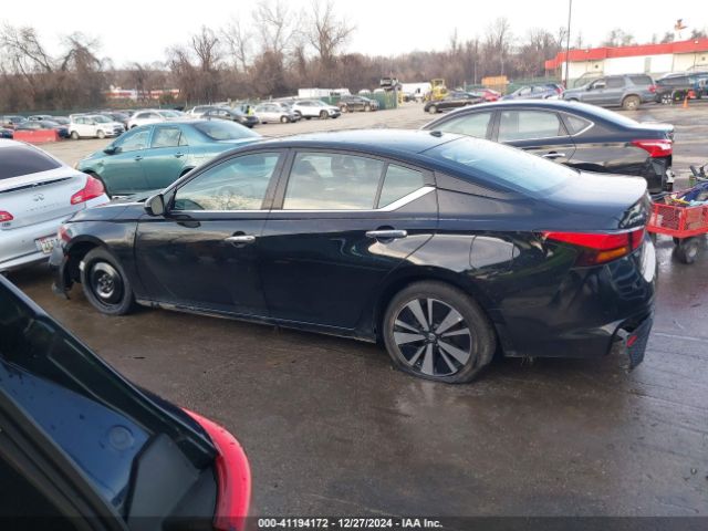 1N4BL4DV0NN393589 Nissan Altima Sv Fwd