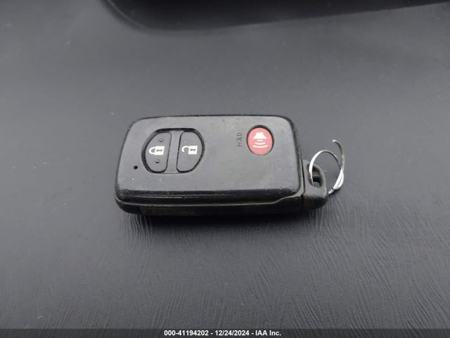 Toyota Prius Two 2014 JTDKN3DU3E1744766 Image 11
