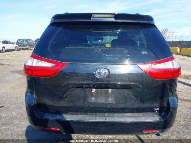 5TDKK3DC5FS621071 Toyota Sienna Le 8 Passenger