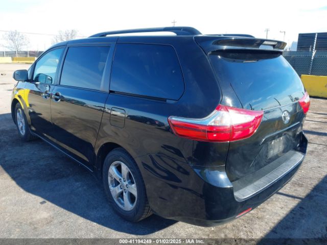 5TDKK3DC5FS621071 Toyota Sienna Le 8 Passenger