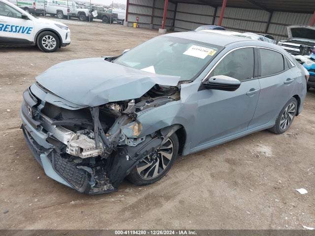 Honda Civic Lx 2018 SHHFK7H20JU219853 Image 2