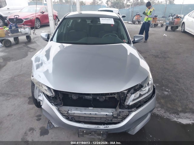 Honda ACCORD LX 2017 1HGCR2F31HA088306 Image 12