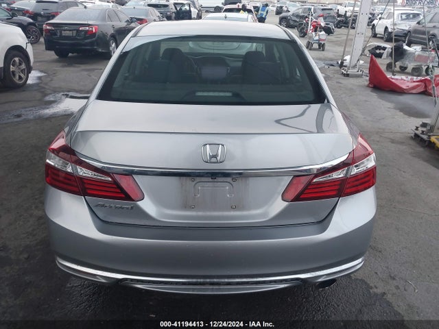 Honda ACCORD LX 2017 1HGCR2F31HA088306 Image 16