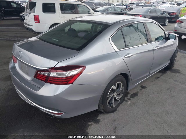 Honda ACCORD LX 2017 1HGCR2F31HA088306 Image 4