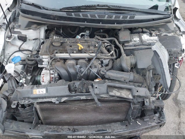 Hyundai ELANTRA SE 2015 5NPDH4AE0FH614778 Image 10