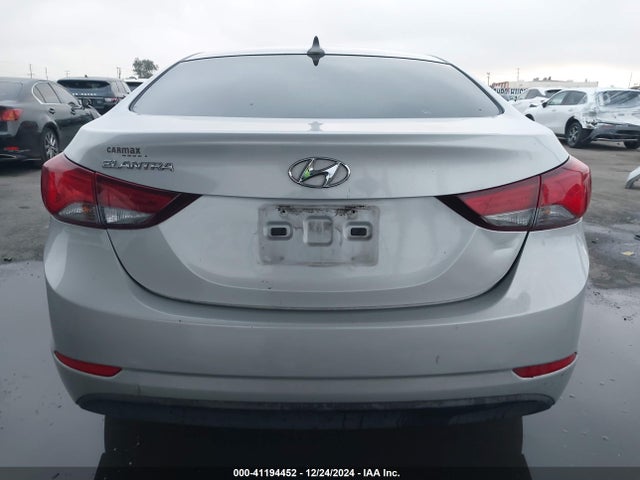 Hyundai ELANTRA SE 2015 5NPDH4AE0FH614778 Image 17