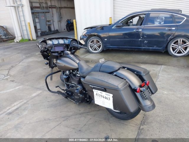 2020 HARLEY-DAVIDSON FLHXS 1HD1KRP22LB672790 Photo 2