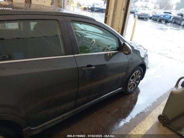 1G1JD6SG8J4125420 Chevrolet Sonic Lt Auto