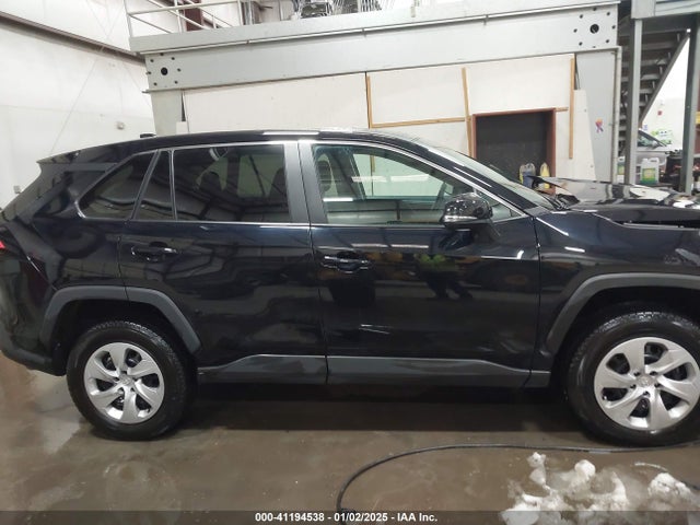 Toyota RAV4 LE 2022 2T3G1RFV0NC320040 Image 14
