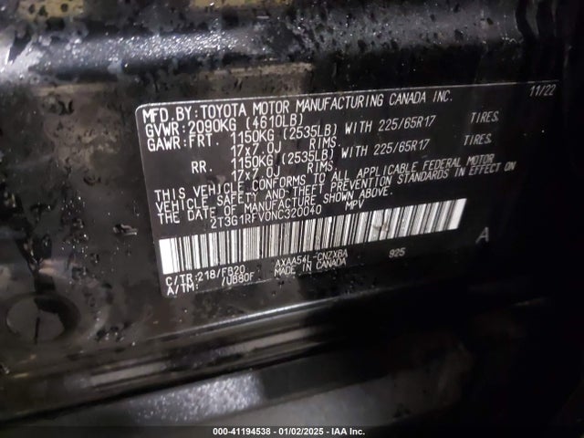 2T3G1RFV0NC320040 Toyota RAV4 LE